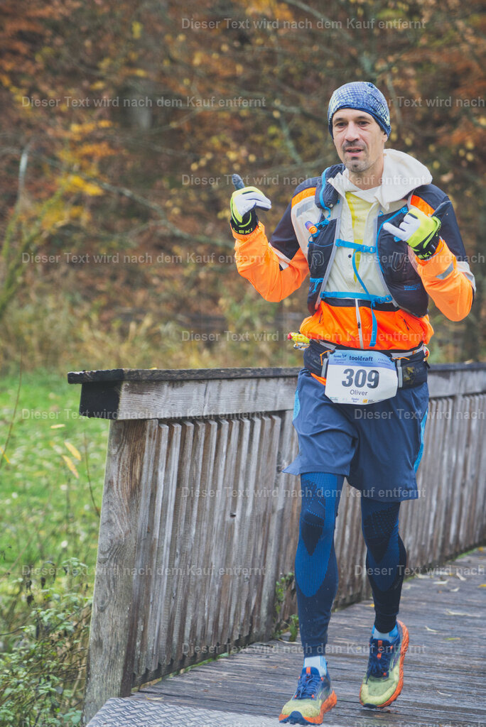 cineathletes-huegelland-2025-11-09-10-47-09 | Sportfotografie rund um Obstacle Course Racing und Trail Run - Realisiert mit Pictrs.com