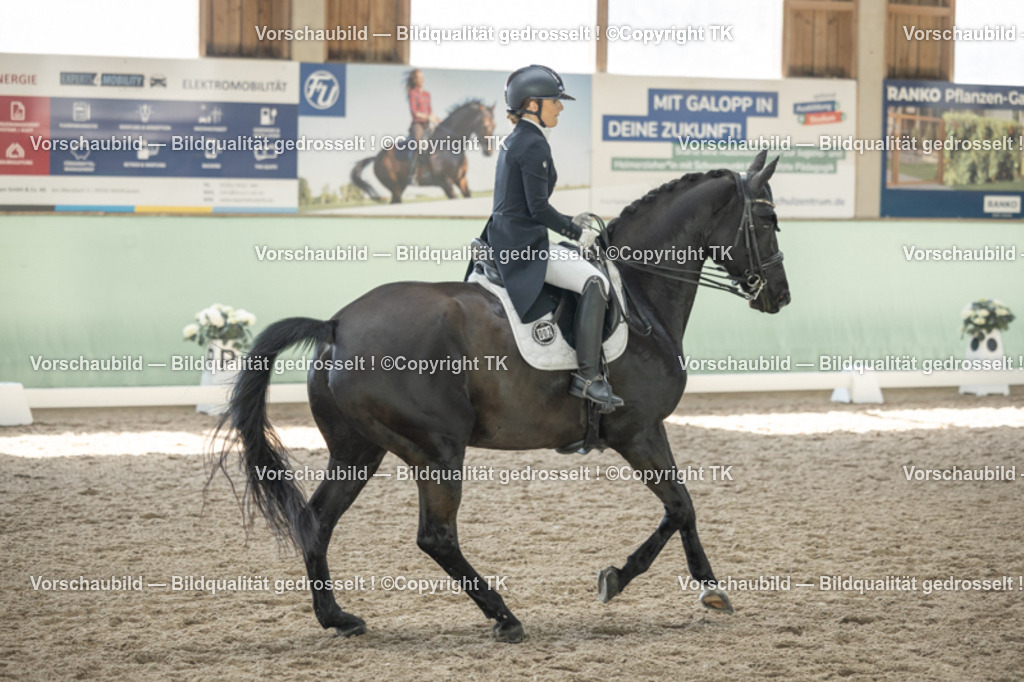 _D5A1704 | Emotionale Pferde- & People-Fotografie rund um Heidelberg, Leimen & Umgebung. Natürliche Fotos von Pferd, Mensch & Familie. Jetzt Termin sichern!