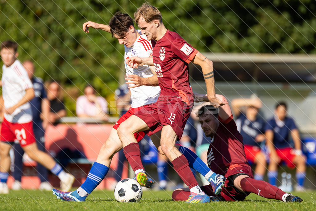 20250928_Picselweb-Fotografie_1R3_1905 | Spielszenen aus dem Spiel VfL Güldenstern Stade - Rotenburger SV. Ergebnis 0:3 - Realisiert mit Pictrs.com