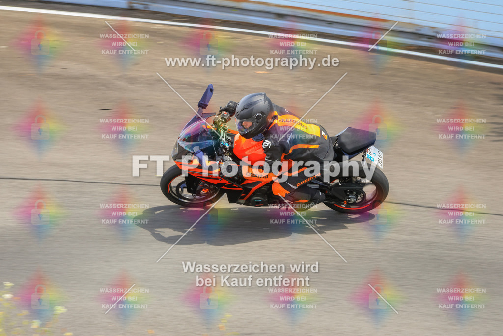 _DSK2519 | Hier findet Ihr Bilder von Touristenfahrten auf der Nürburgring Nordschleife oder von anderen Veranstaltungen die ich besucht habe. Viel Spass beim Durch Schauen 