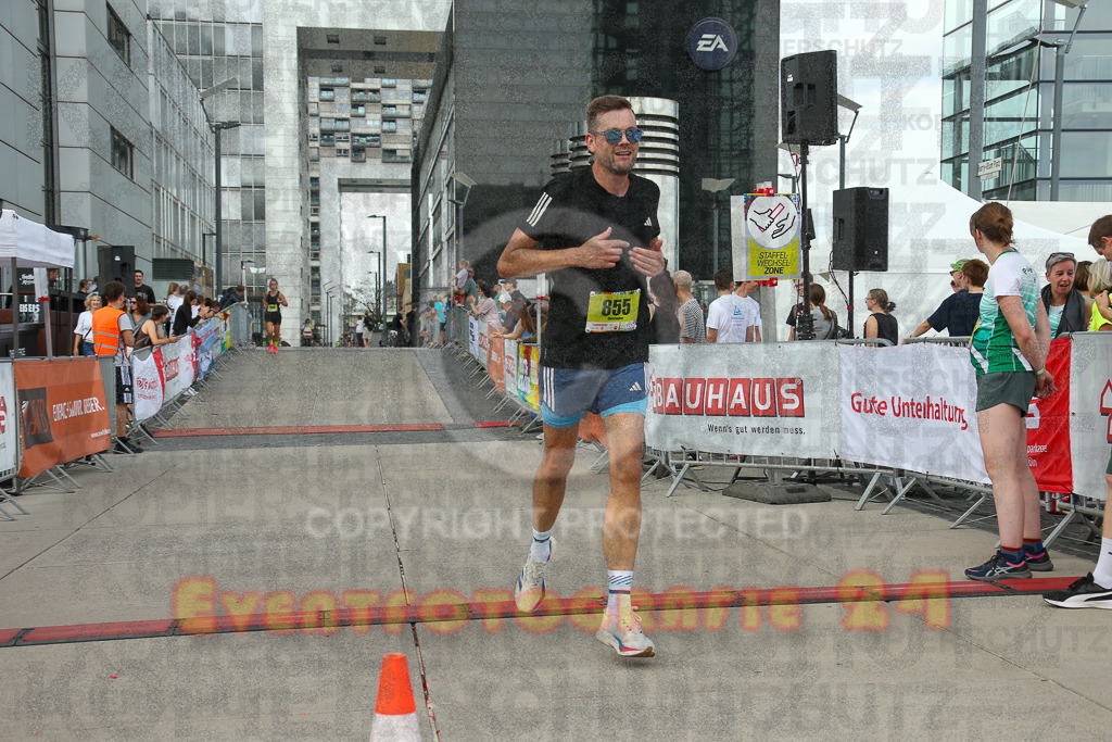 250920_1519_EX1_8867 | Sportfotografie im Rhein-Sieg Kreis, Köln, Bonn, NRW, Rheinland Pfalz, Hessen, etc. Unser Tätigkeitsfeld umfasst den Laufsport vom Volkslauf über den Marathon, Duathlon, Triathon bis zum Ultralauf wie Kölnpfad Ultra oder Schindertrail.