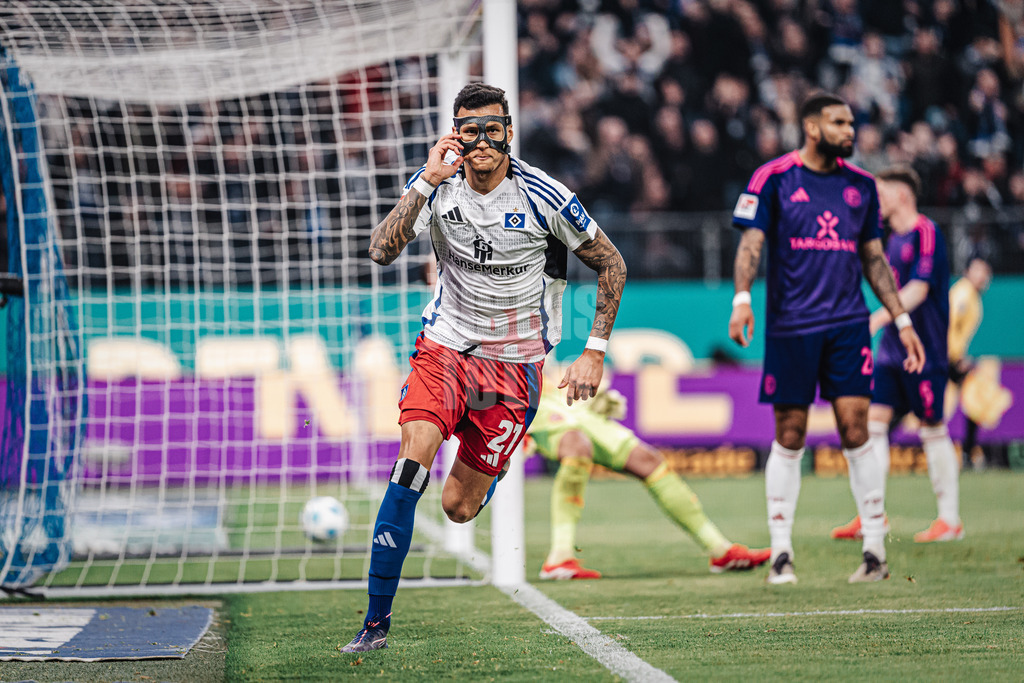 Fußball | Männer | Saison 2024/2025 | 2. Fußball-Bundesliga | 25. Spieltag | Hamburger SV vs. Fortuna Düsseldorf | 08.03.2025 | Davie Selke (#27, HSV) schießt ein Tor und jubelt