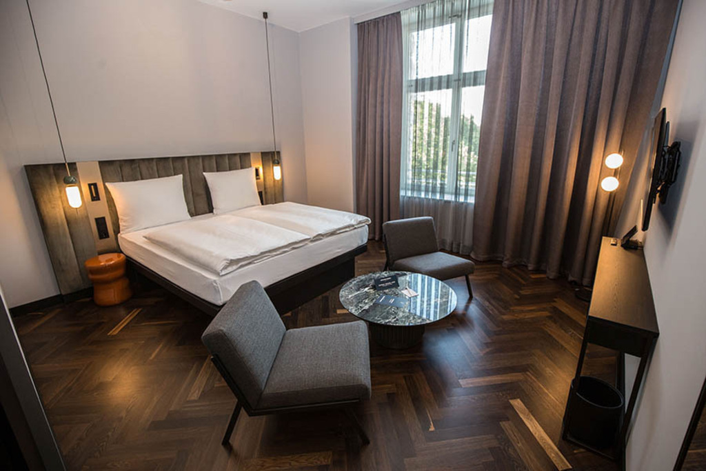 AMANO Home Leipzig | Das Team hinter BILDLEXIKON LEIPZIG bündelt historische wie aktuelle Informationen über die Stadt Leipzig in Text und Bild auf einer Plattform und stellt diese der interessierten Öffentlichkeit zur Verfügung.