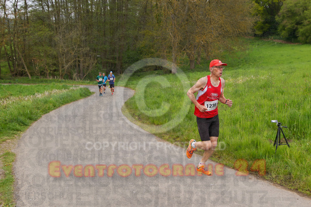 220501_1018_EV8_0458 | Sportfotografie im Rhein-Sieg Kreis, Köln, Bonn, NRW, Rheinland Pfalz, Hessen, etc. Unser Tätigkeitsfeld umfasst den Laufsport vom Volkslauf über den Marathon, Duathlon, Triathon bis zum Ultralauf wie Kölnpfad Ultra oder Schindertrail.