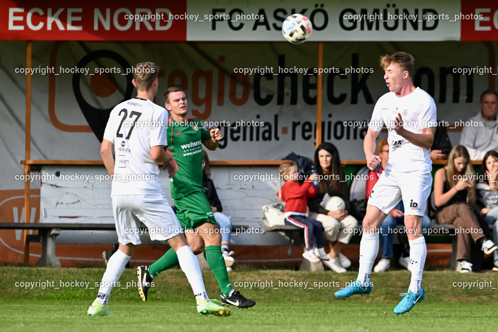 FC ASKÖ Gmünd vs. Union Matrei  | #27 Hannes Wibmer Matrei, #12 Moritz Mair Matrei, #12 Alexander Wibmer Matrei, FC ASKÖ Gmünd vs. Union Matrei , FC ASKÖ Gmünd vs. Union Matrei  am 21.09.2024 in Gmünd (Sportplatz Gmünd), Austria, (Photo by Bernd Stefan)