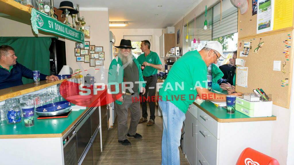 SV Donau Klagenfurt - SC St. Stefan/Lav Unterliga Ost | SV Donau Klagenfurt - SC St. Stefan/Lav am 08.10.2022 in Klagenfurt
(Sportplatz), AUSTRIA, (Photo by Ernst Krawagner sport-fan.at), - Realisiert mit Pictrs.com