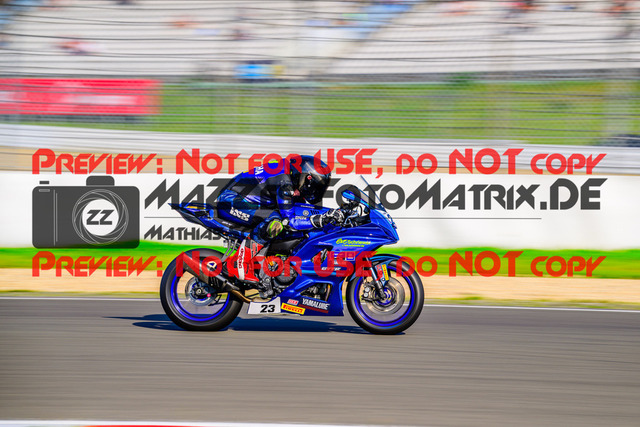 MaZZes_FotoMatrix_240831_6021986_0596 | R7