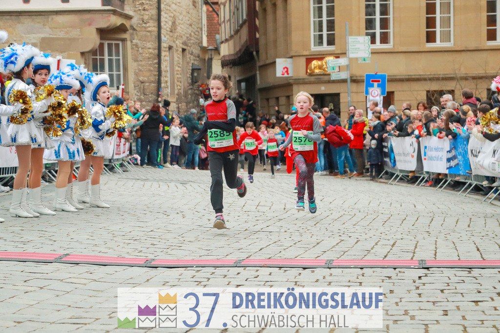 AOK JuniorCup 400m | 3Koenigslauf 2023 - Realisiert mit Pictrs.com