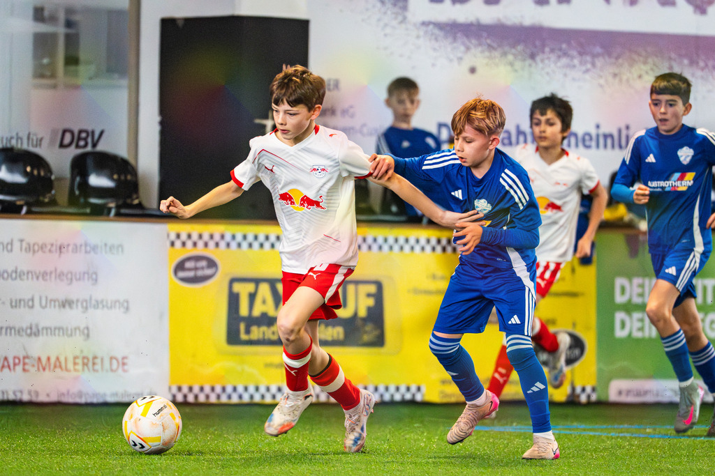_BLR9605 | Professionelle Fußball- und Sportfotografie. Spielbilder online ansehen und kaufen – Einzelbilder oder komplette Galerien in hoher Qualität. - Realisiert mit Pictrs.com
