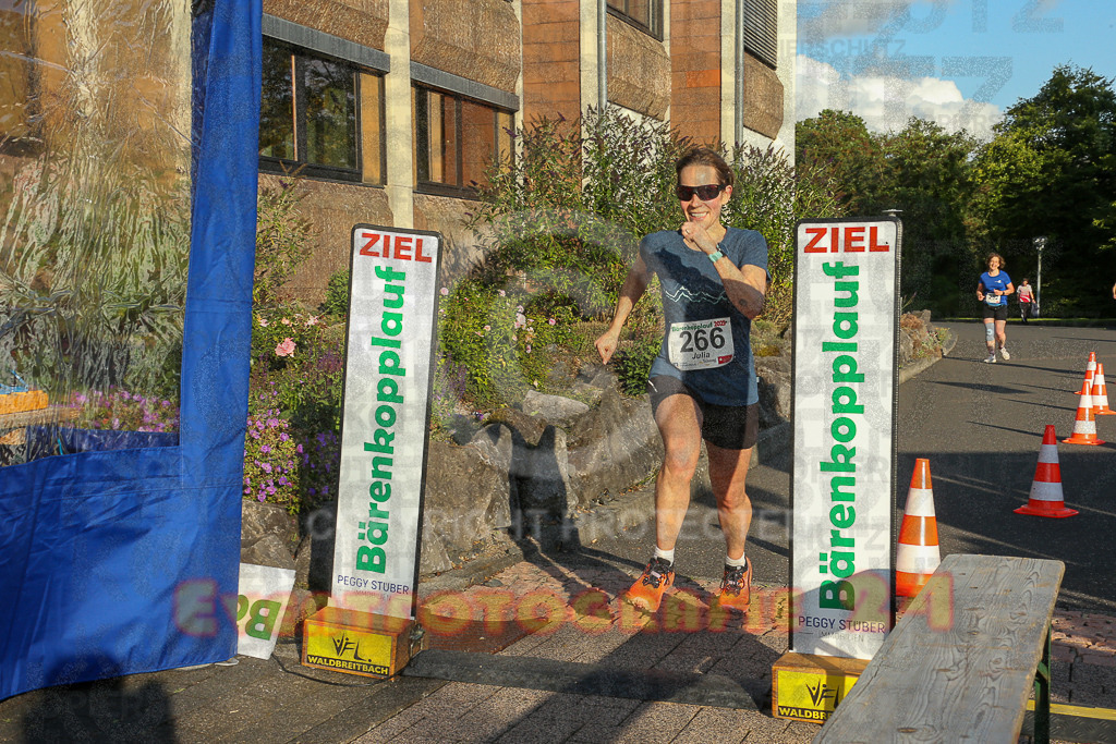 250801_1930_EX1_8096 | Sportfotografie im Rhein-Sieg Kreis, Köln, Bonn, NRW, Rheinland Pfalz, Hessen, etc. Unser Tätigkeitsfeld umfasst den Laufsport vom Volkslauf über den Marathon, Duathlon, Triathon bis zum Ultralauf wie Kölnpfad Ultra oder Schindertrail.