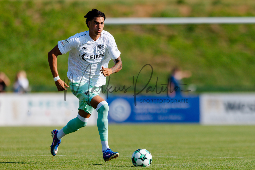 Testspiel, Saison 2026/27: SC Preußen Münster - Kickers Emden | Billerbeck, 10.07.2026: Testspiel, SC Preußen Münster gegen Kickers Emden auf der Anlage des DJK Billerbeck in Billerbeck. Foto: sportfotografie.ms | Markus Paletta - Realisiert mit Pictrs.com