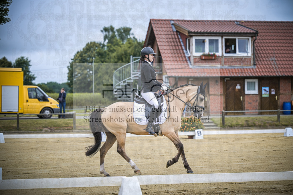 DOS_5605 | Entdecke hochwertige Reitturnierfotos von Foto Oger. Professionell, emotional und authentisch – jetzt Lieblingsmomente im Shop bestellen.Deutschlandweite Turnierfotografie. - Realisiert mit Pictrs.com