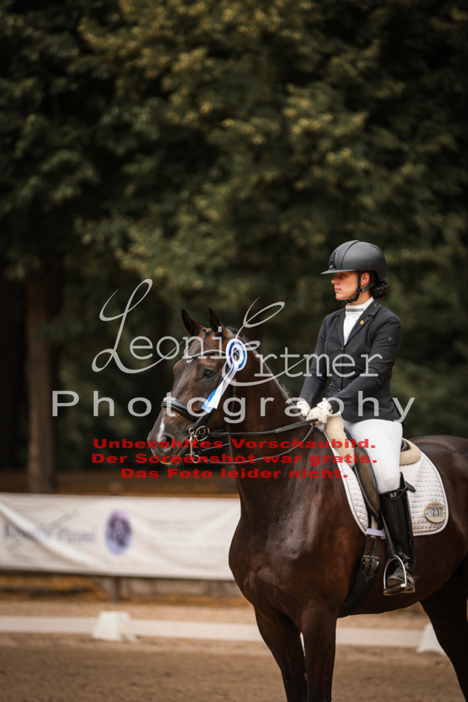 01.SaDrM00237 | Leoni Ertmer Photography - Realisiert mit Pictrs.com