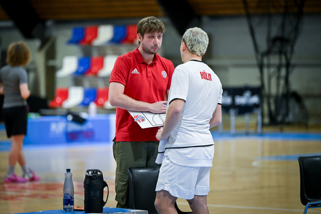 gml_002 | Fotos von Basketballspielen aus dem Raum NRW fotografiert von Gero Mueller-Laschet und Daniel Schaefer - Realisiert mit Pictrs.com