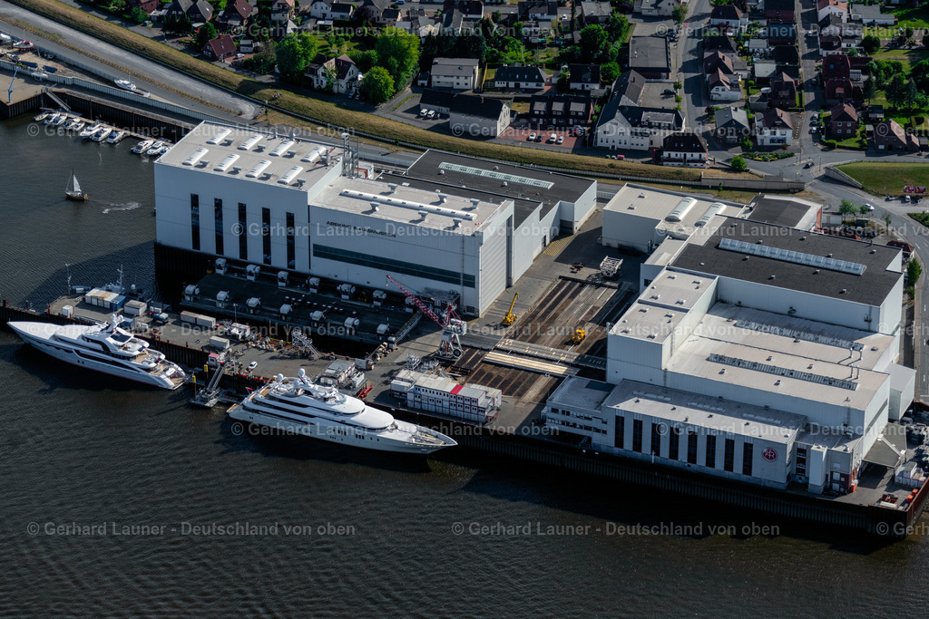 4030188 | LEMWERDER 01.06.2020 Werftgelände der Schiffswerft ABEKING &amp; RASMUSSEN Schiffs- und Yachtwerft am Ufer der Weser in Lemwerder im Bundesland Niedersachsen, Deutschland. // Shipyard on the banks of the Weser river in Lemwerder in the state Lower Saxony, Germany. Foto: Gerhard Launer