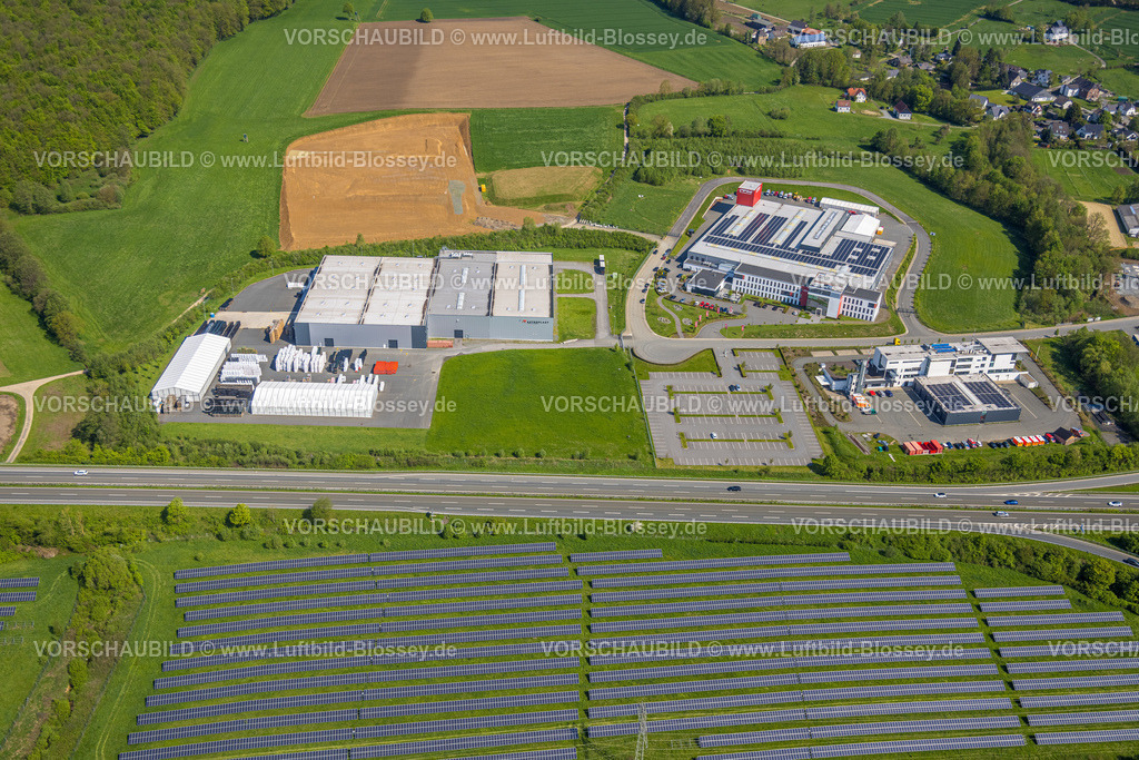 Meschede230500678 | Luftbild, Gewerbegebiet Enste an der Autobahn A46, Solarpark, Enste, Meschede, Sauerland, Nordrhein-Westfalen, Deutschland