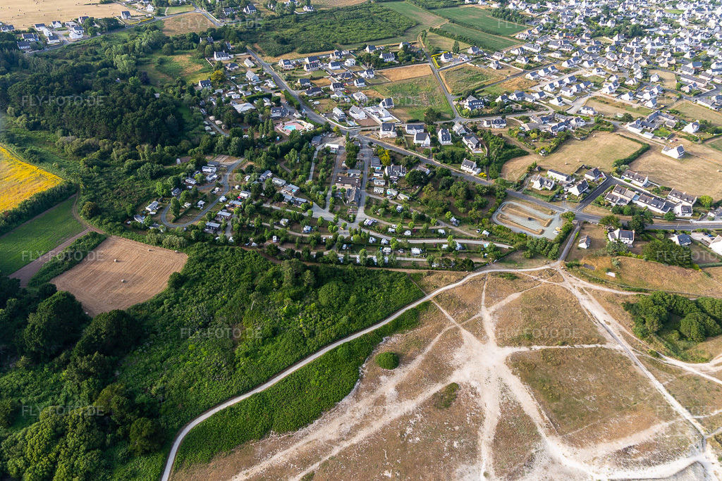 Luftbild: Camping Des Dunes in Plobannalec-Lesconil im Bundesland Finistère in Frankreich. – Foto: IMG_132476.jpg vom 17.06.2022 durch Werner Riehm/FLY-FOTO.de – Auflösung des Originals: 5222 x 3481 px – Camping des Dunes - Camping 3 étoiles à Lesconil (Finistère Bretagne)