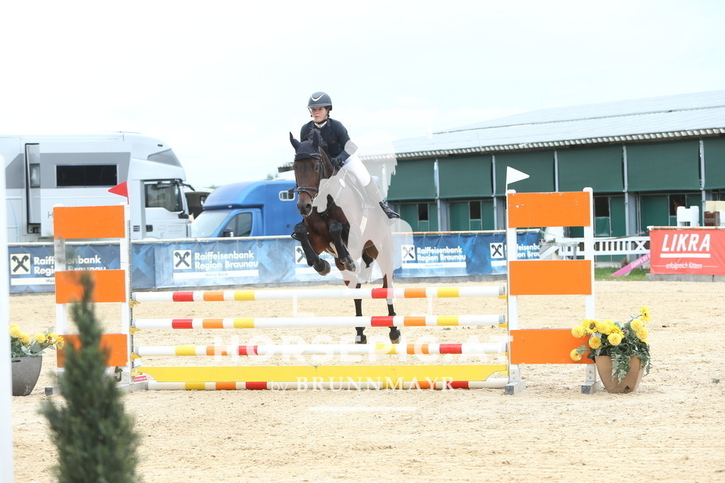 DL2Q1958 | Willkommen bei Brunnmayr - Design & Fotografie – Ihrem Spezialisten für Reitturniere und Pferdeveranstaltungen in Oberösterreich, Salzburg und Bayern! Seit über 17 Jahren sind wir leidenschaftlich dabei.