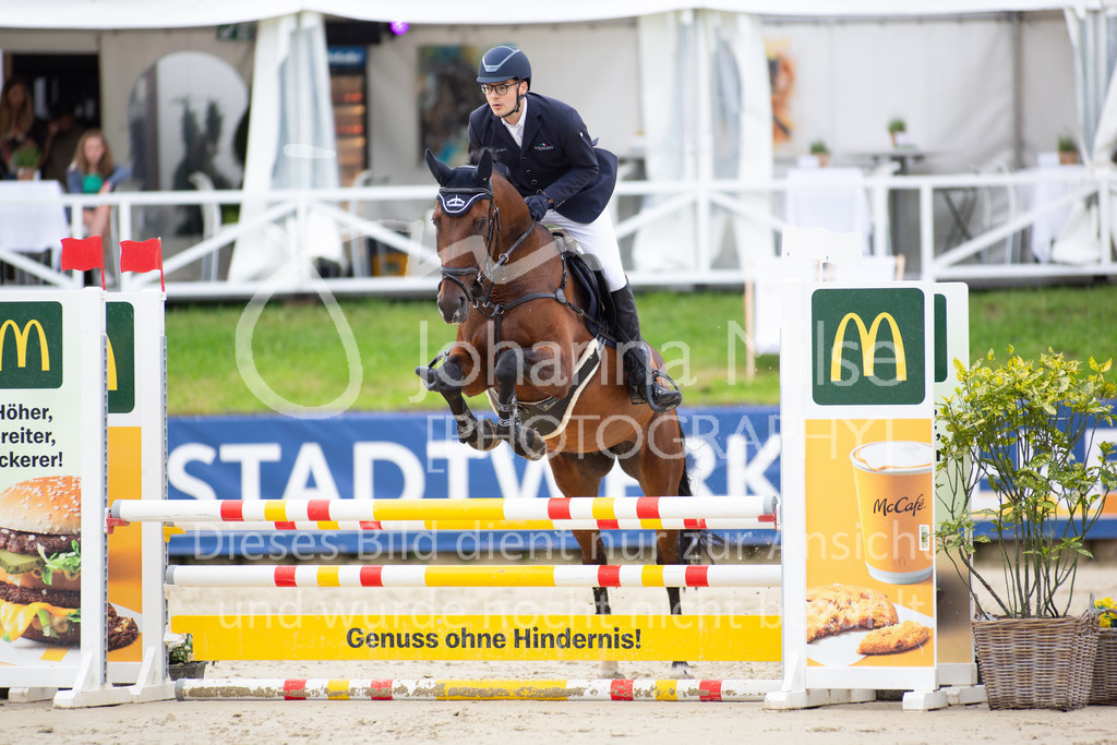 230729_BHO_Stil-A2_2_FS031 | Deine schönsten Turniermomente als professionelle Fotos! Entdecke hochwertige Pferdesport-Fotografie im Online-Shop. Jetzt Fotos finden & bestellen!