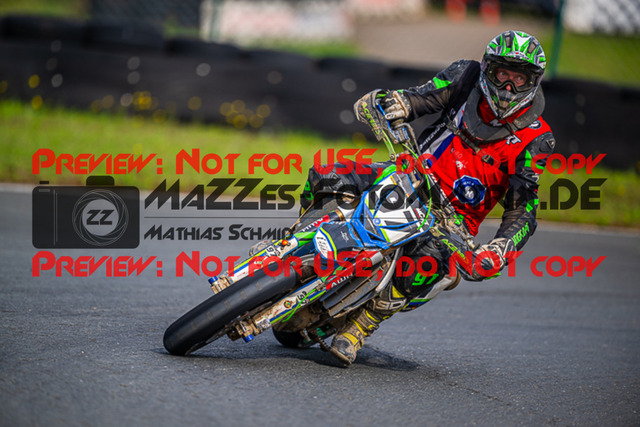 MaZZes_FotoMatrix_230813_2837 | UE40