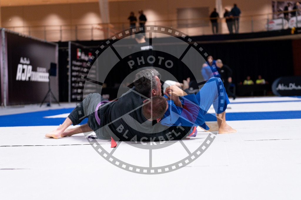 20241013PBB3152 | Athletes compete during the AJP Tour Europe Continental Jiu-Jitsu Amateurs & Masters Championship on October 13, 2024 in Almere near Amsterdam, Netherlands. © Chiara Dazi / photoblackbelt