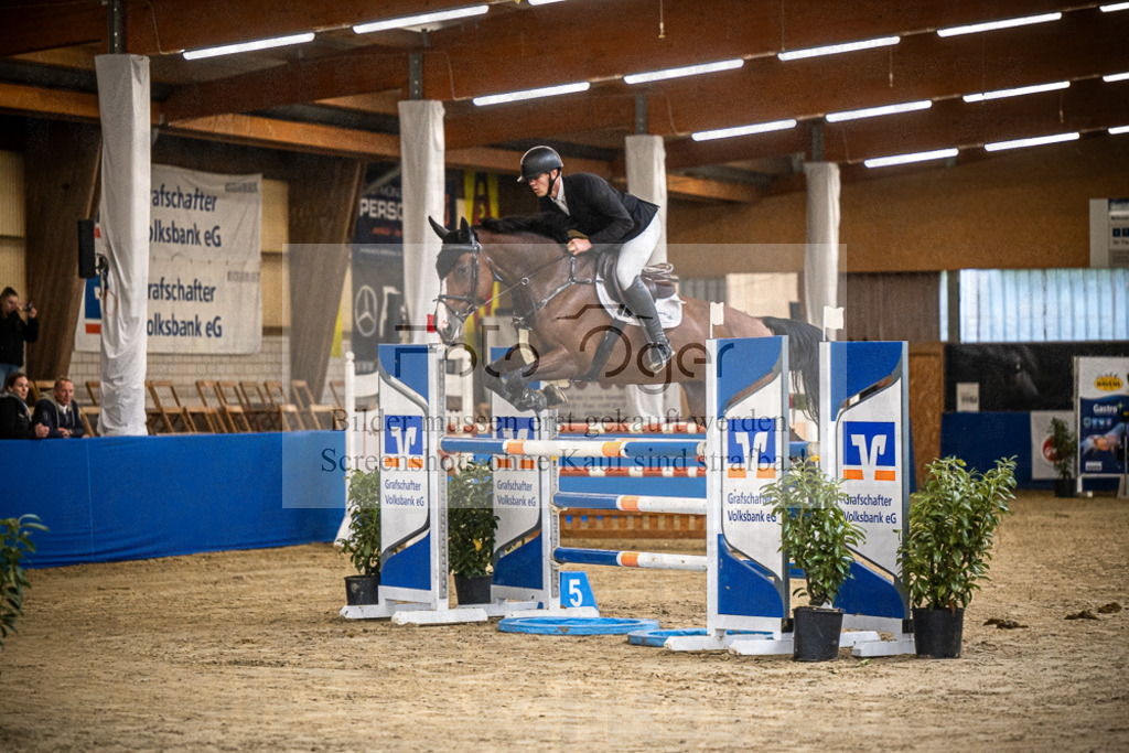 DOS_0016 | Entdecke hochwertige Reitturnierfotos von Foto Oger. Professionell, emotional und authentisch – jetzt Lieblingsmomente im Shop bestellen.Deutschlandweite Turnierfotografie. - Realisiert mit Pictrs.com