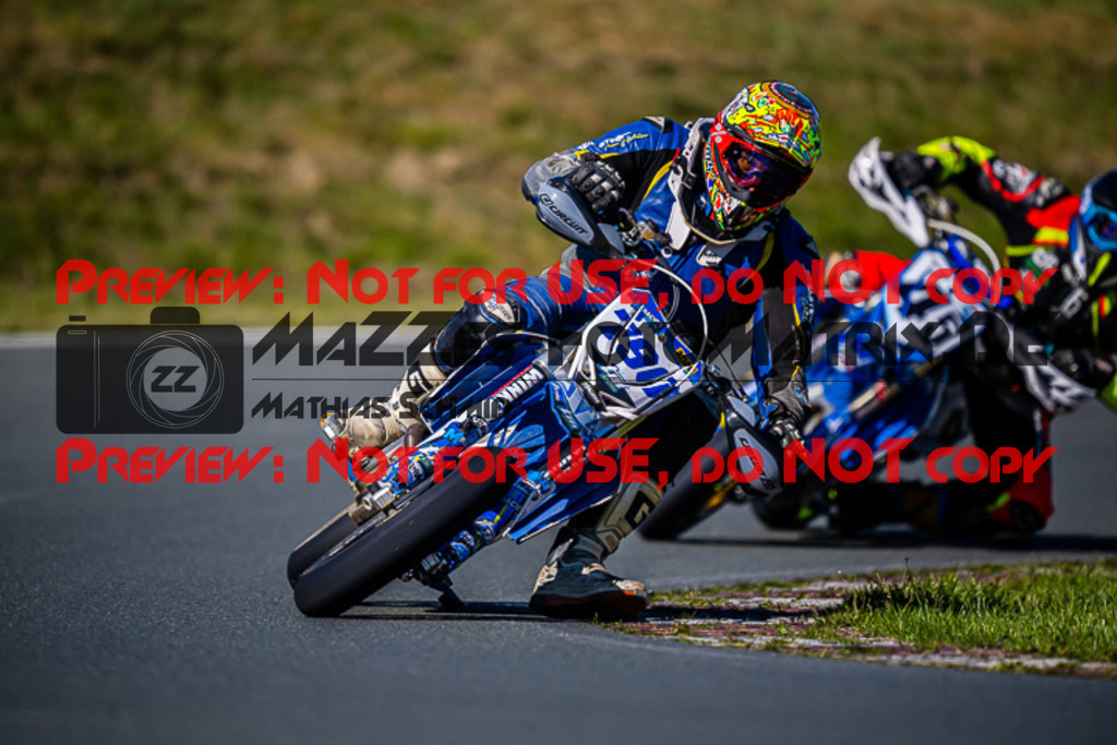 MaZZes_FotoMatrix_220904_7653 | S3