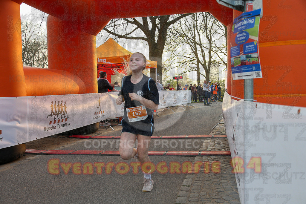 250328_1805_EX1_6763 | Sportfotografie im Rhein-Sieg Kreis, Köln, Bonn, NRW, Rheinland Pfalz, Hessen, etc. Unser Tätigkeitsfeld umfasst den Laufsport vom Volkslauf über den Marathon, Duathlon, Triathon bis zum Ultralauf wie Kölnpfad Ultra oder Schindertrail.