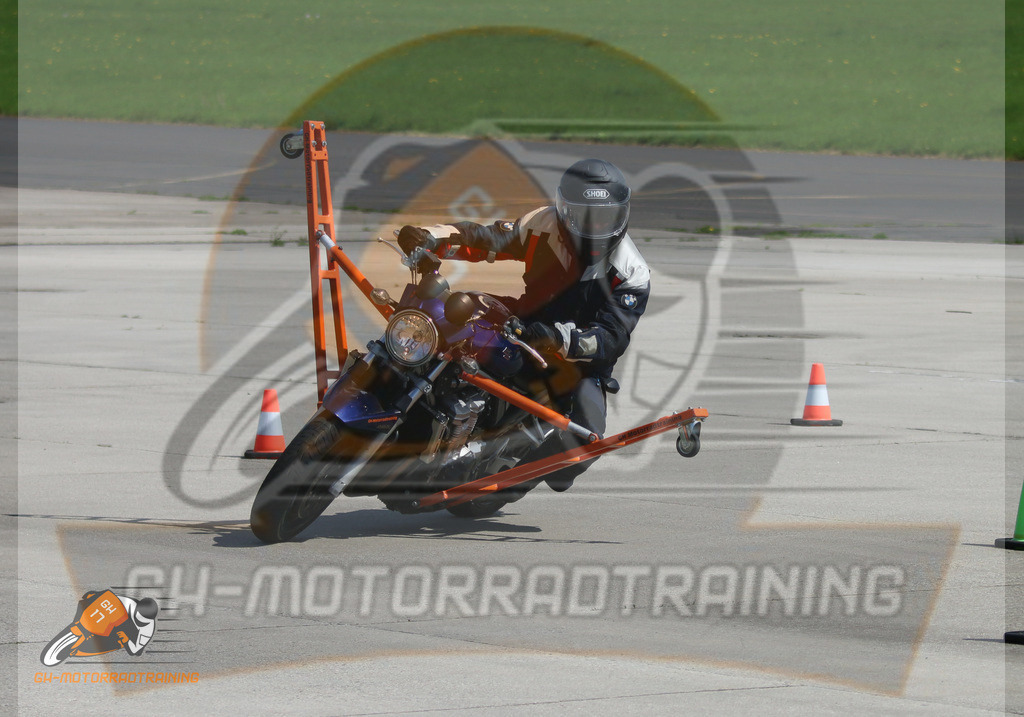 IMG_9575 | gh-motorradtraining-foto.de - Realisiert mit Pictrs.com