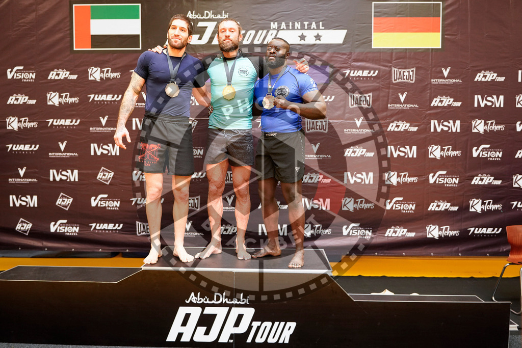 20240203PBB08729 | Fighters compete during the Brazilian Jiu-Jitsu Championship of the AJP Tour in Maintal by Frankfurt am Main, Germany, on February 2, 2024.