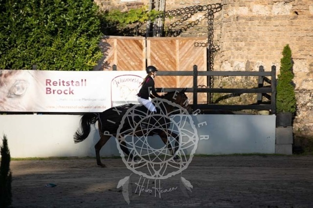 2B4A4053 | pixelfaenger - Realisiert mit Pictrs.com