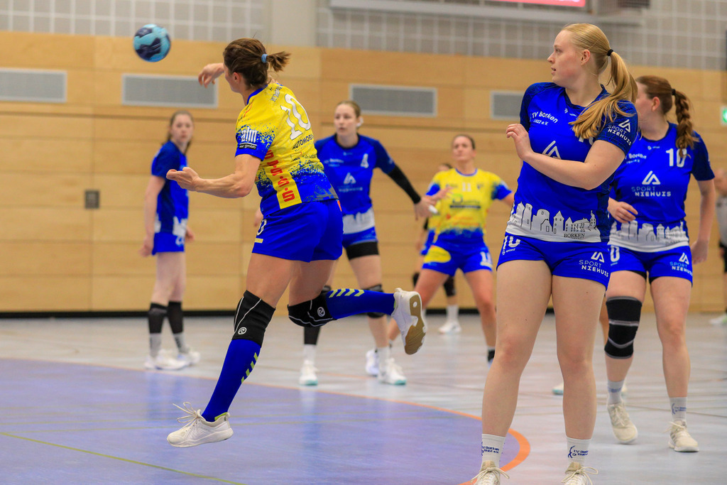 TvBorkenIII_SVN_161125_083 | Bildergalerie von Sport-Ereignissen aber auch von weiteren spannenden Dingen - nicht nur vom Niederrhein. In Anlehnung an den bekannten Spruch von Hanns Dieter Hüsch heißt das Motto: "Niederrhein ist überall".  - Realisiert mit Pictrs.com