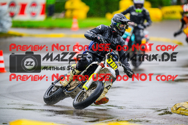 MaZZes_FotoMatrix_240818_6007705_5430 | S2