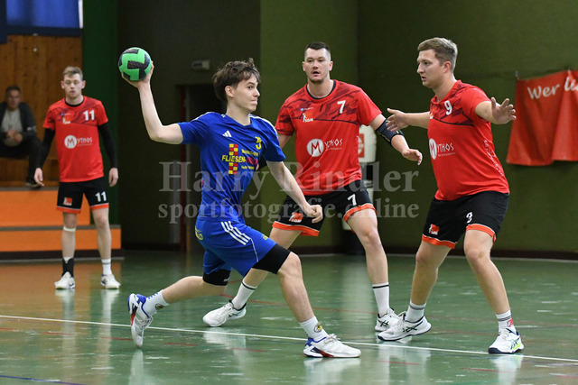 SSG Metten :  SG Moosburg   | Philipp Gäck (SSG Metten #5) - Realisiert mit Pictrs.com