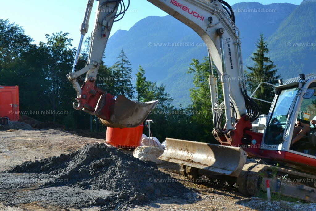 bib-lg04-betonarbeiten-0002 | Nach LV-Leistungsgruppen sortierte Detailfotos über den Bau eines Hauses. Alle Hausbau-Bilder direkt vom Urheber und Autor der Website Haus-Selber-Bauen.com