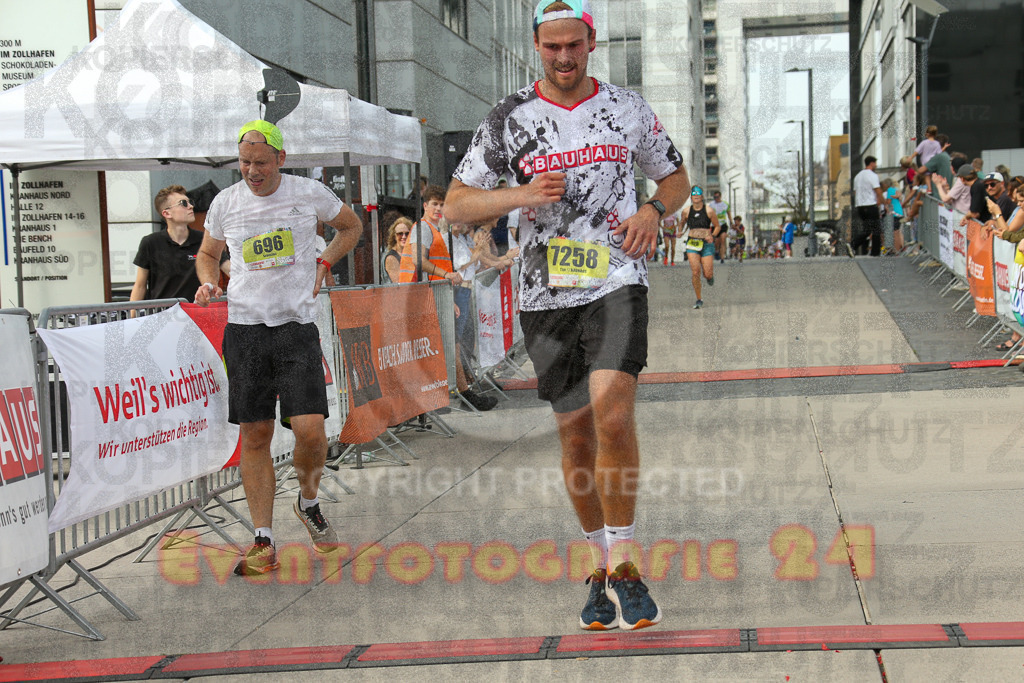 250920_1521_EX1_9013 | Sportfotografie im Rhein-Sieg Kreis, Köln, Bonn, NRW, Rheinland Pfalz, Hessen, etc. Unser Tätigkeitsfeld umfasst den Laufsport vom Volkslauf über den Marathon, Duathlon, Triathon bis zum Ultralauf wie Kölnpfad Ultra oder Schindertrail.
