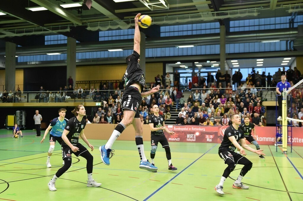 2023-04-01-0055 | Ralph Kunze - Realisiert mit Pictrs.com