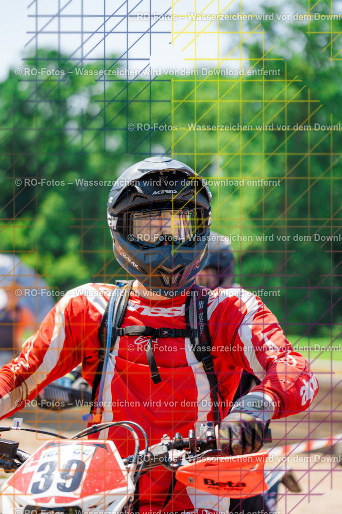 5 Lauf Schlüchtern IGE 2026-81 | Sportfotografie von RO-Fotos: Motorsport, Motocross, Enduro, Laufveranstaltungen und Triathlon. Professionelle Fotos von Sportlern und Events. - Realisiert mit Pictrs.com