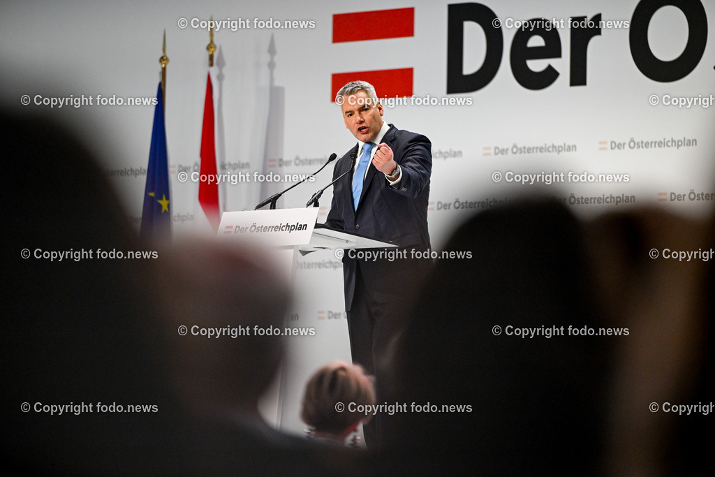 Der Oesterreichplan_ OeVP_ Wels_ 26.01.2024-94 | 26.01.2024, Wels, AUT, ÖVP, Der Österreichplan, im Bild BK Karl Nehammer (VP, Bundeskanzler)