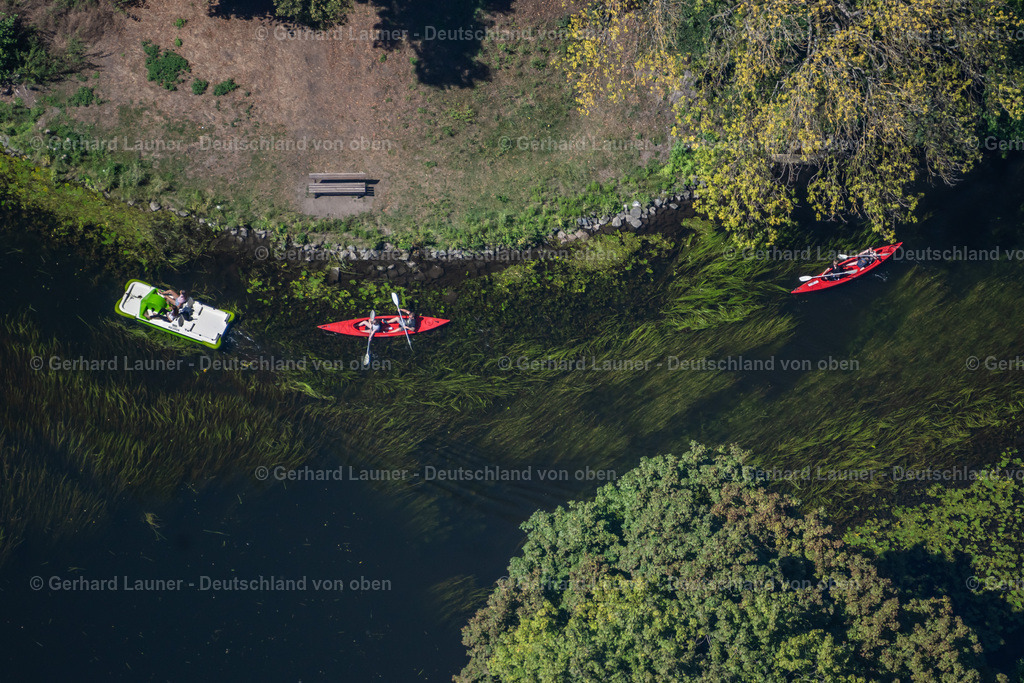 4036493 | Tretboot und Paddelboot auf der Oker