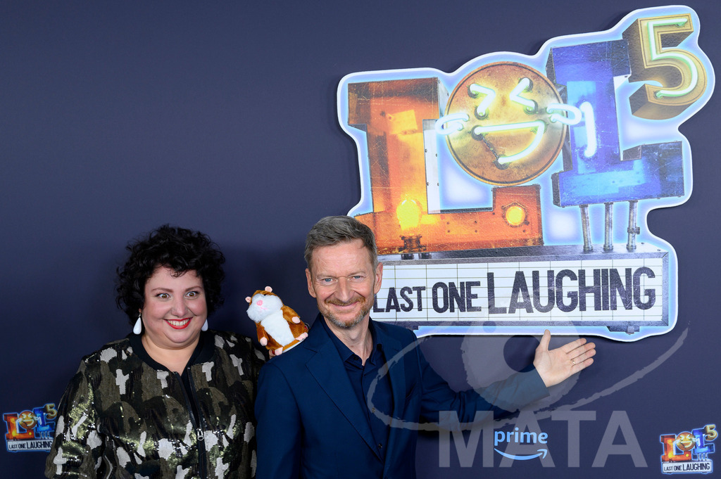 _DWA2381 | Meltem Kaptan und Michael Kessler bei der Premiere der 5. Staffel der Amazon Prime Video Comedy-Gameshow 'LOL: Last One Laughing' in der Astor Film Lounge. München, 21.03.2024 - Realisiert mit Pictrs.com