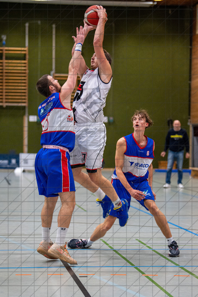 2. RL West | 05.10.2024 | Bad Essen vs. TSG Westerstede 2 | 2. RL West | 05.10.2024 | Bad Essen vs. TSG Westerstede 2 - - - - - CREDIT, www.bullenfotos.de, Martin König, Hörner Weg 40, D-49078 Osnabrück, +4917663732967, Nutzung und Weitergabe nur zu den vereinbarten Zwecken. Presseanfragen an Ersteller. Alle Rechte beim Ersteller. - - - - - - Realisiert mit Pictrs.com