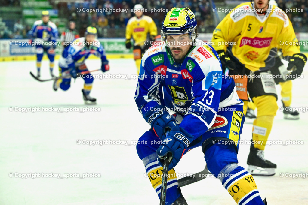 EC IDM WÄRMEPUMPEN VSV vs. Vienna Capitals | #13 Adam Helewka EC VSV, EC IDM WÄRMEPUMPEN VSV vs. Vienna Capitals, EC IDM WÄRMEPUMPEN VSV vs. Vienna Capitals am 16.11.2025 in Villach (Stadthalle Villach), Austria, (Photo by Bernd Stefan)