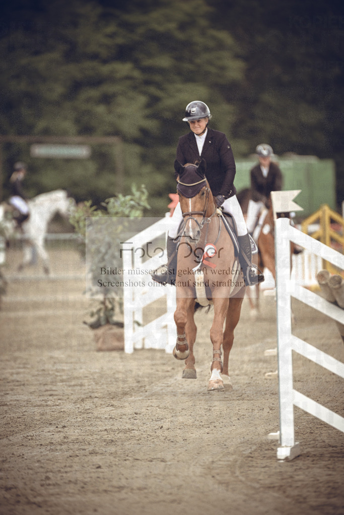 20240531-DOS_6349 | Entdecke hochwertige Reitturnierfotos von Foto Oger. Professionell, emotional und authentisch – jetzt Lieblingsmomente im Shop bestellen.Deutschlandweite Turnierfotografie. - Realisiert mit Pictrs.com