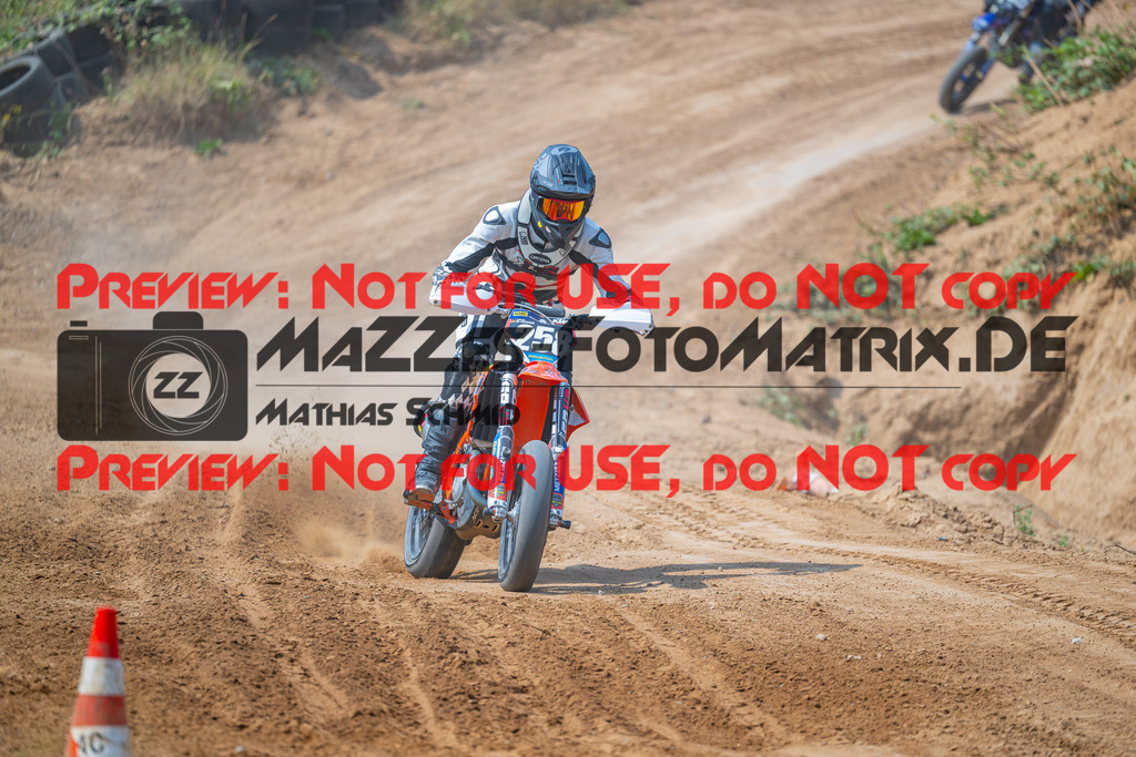 MaZZes-Fotomatrix-20260816-618025 | S2