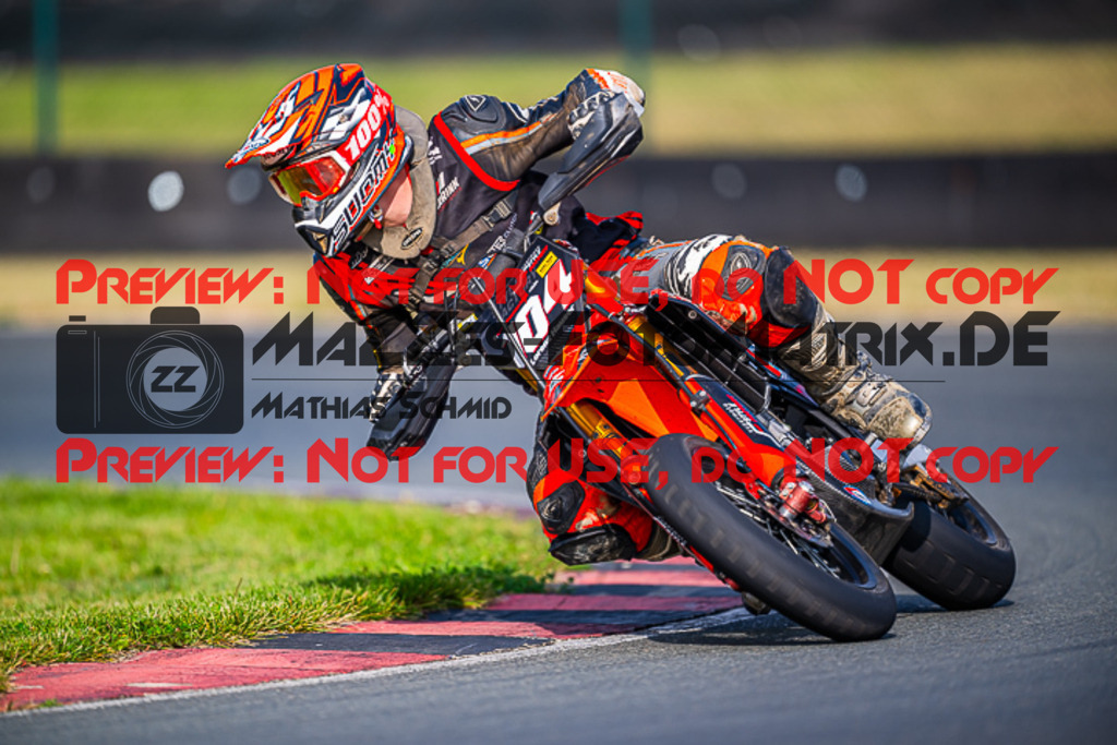 MaZZes_FotoMatrix_230930_7962 | S3