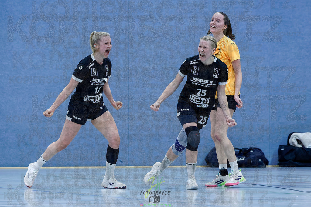 Handball Frauen Oberliga Mitte, HSG Eibelshausen/Ewersbach - HSG Lumdatal | Handball Frauen Oberliga Mitte, HSG Eibelshausen/Ewersbach - HSG Lumdatal am 21.02.2026 in Dietzhölztal-Steinbrücken (Sporthalle am Hammerweiher)Photo © 2026 - Jörg Heinrich - Realisiert mit Pictrs.com