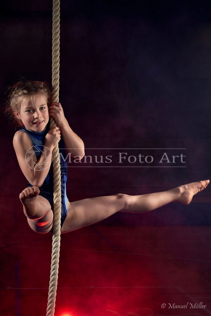 DSC00400 | Professionelle Sportfotografie in Hamburg, Schleswig-Holstein und Niedersachsen – spezialisiert auf Rhönrad, Geräteturnen, Leistungsturnen und rhythmische Sportgymnastik. Bundesweite Begleitung von Rhönrad-Events. Jetzt Sport-Fotos - Realisiert mit Pictrs.com