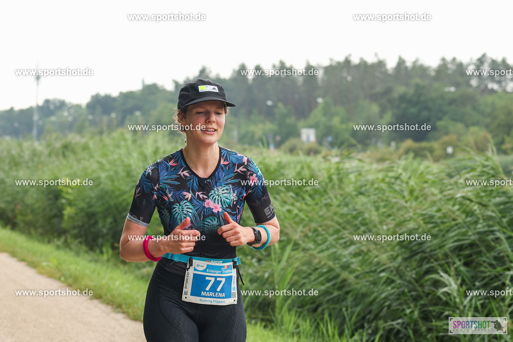 LUR_1799 | 34. M-net Erlanger Triathlon 2025 #erlangertriathlon  #mnettriathlon2025 #mnettriathlon #team #olympischedistanz #mitteldistanz #triathlon #maindonaukanal  #erlangertriathlon2025 #yourpictrs #tv1848 #tv1848erlangen  #triathlonbayern #sportinerlangen #demsportverbunden #sportshot_your_pictrs Copyright: www.sportshot.de