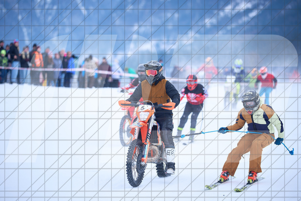 11. Holzknecht Skijöring | Skijöring am 24.01.2026: 11. Holzknecht Skijöring in Gosau am Dachstein, Oberösterreich, ÖsterreichFoto: © 2026 Martin Bihounek | mb-creative.eu